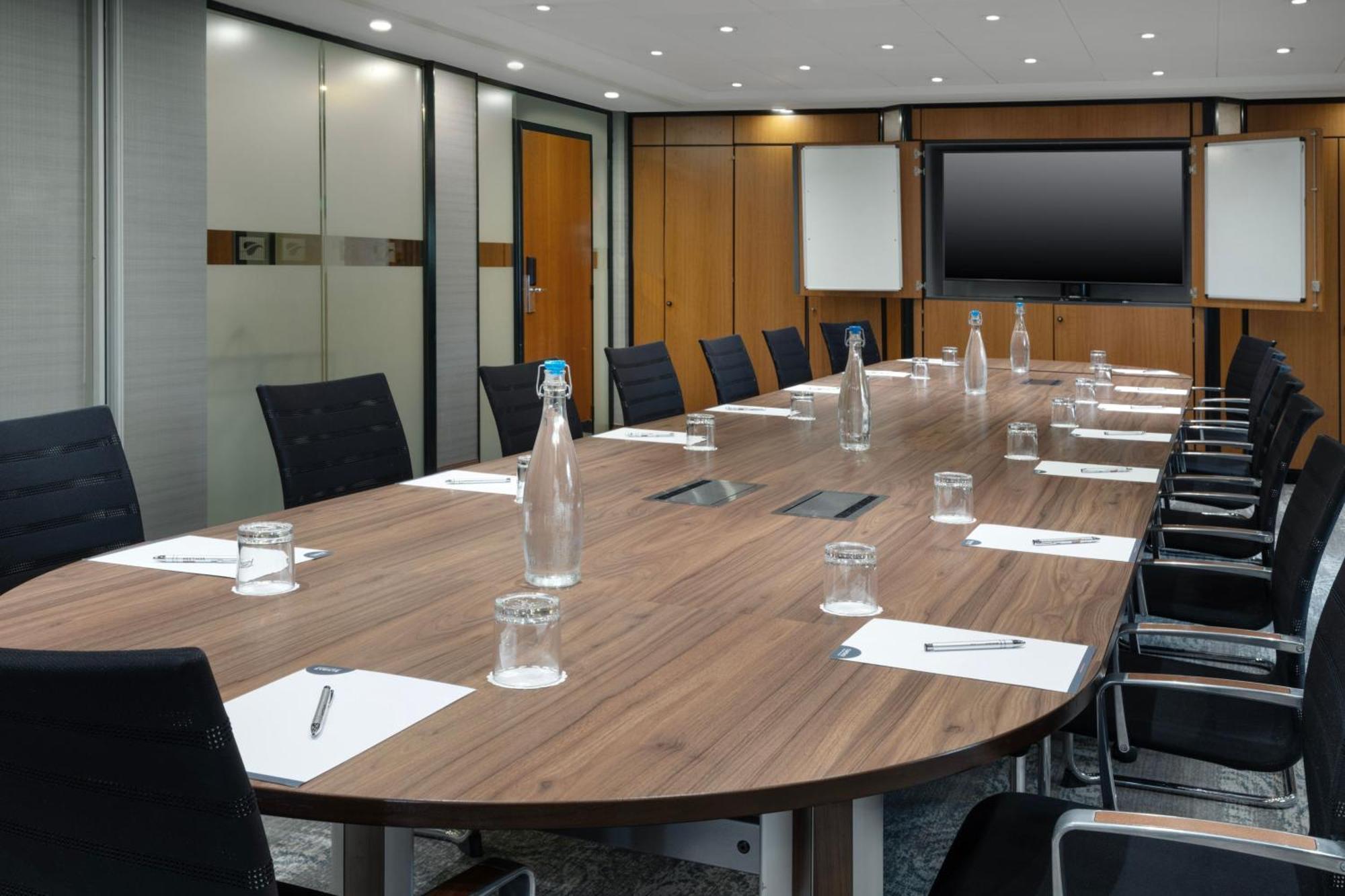 Delta Hotels By Marriott Manchester Airport Hale  Εξωτερικό φωτογραφία