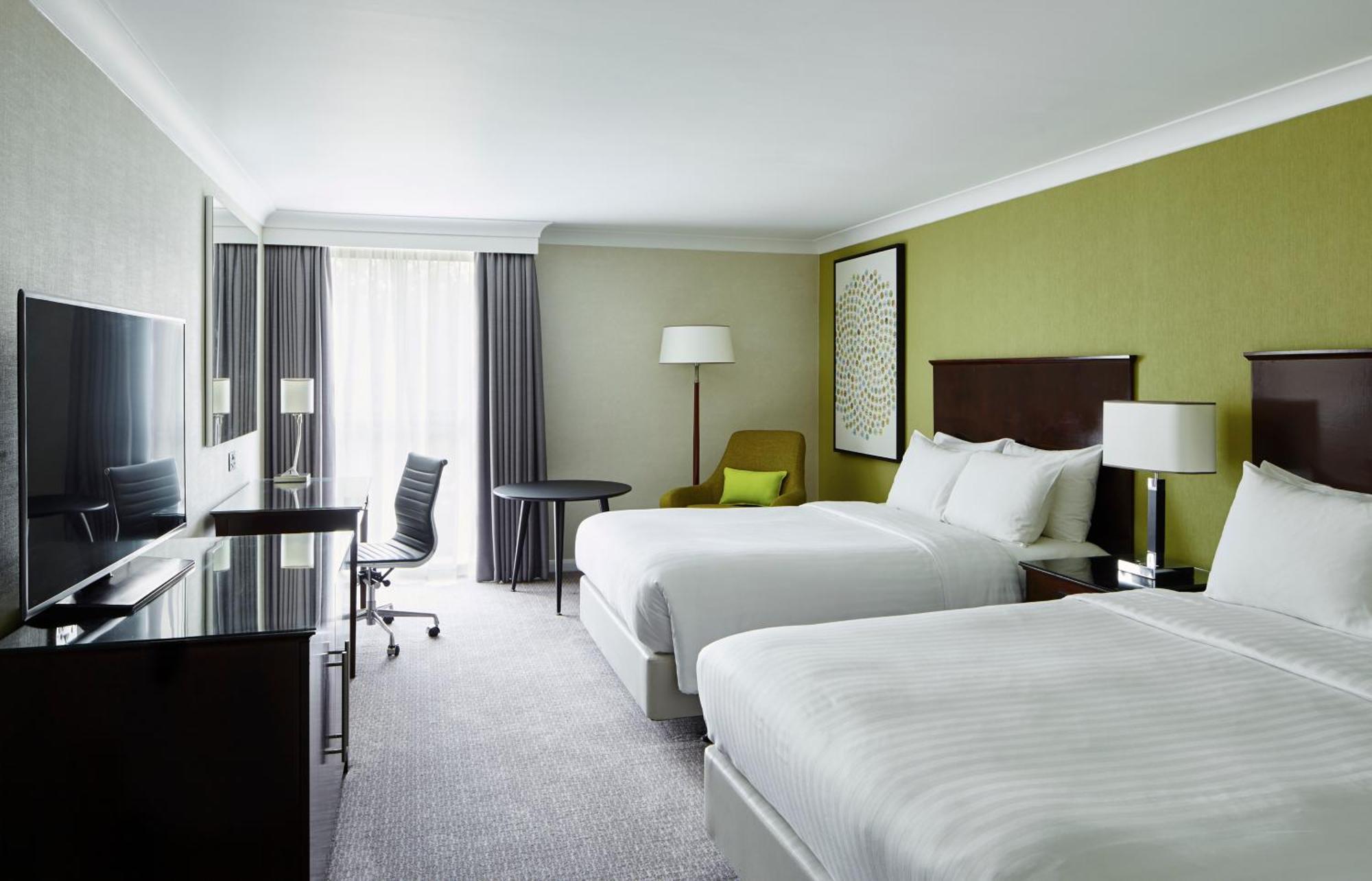 Delta Hotels By Marriott Manchester Airport Hale  Εξωτερικό φωτογραφία
