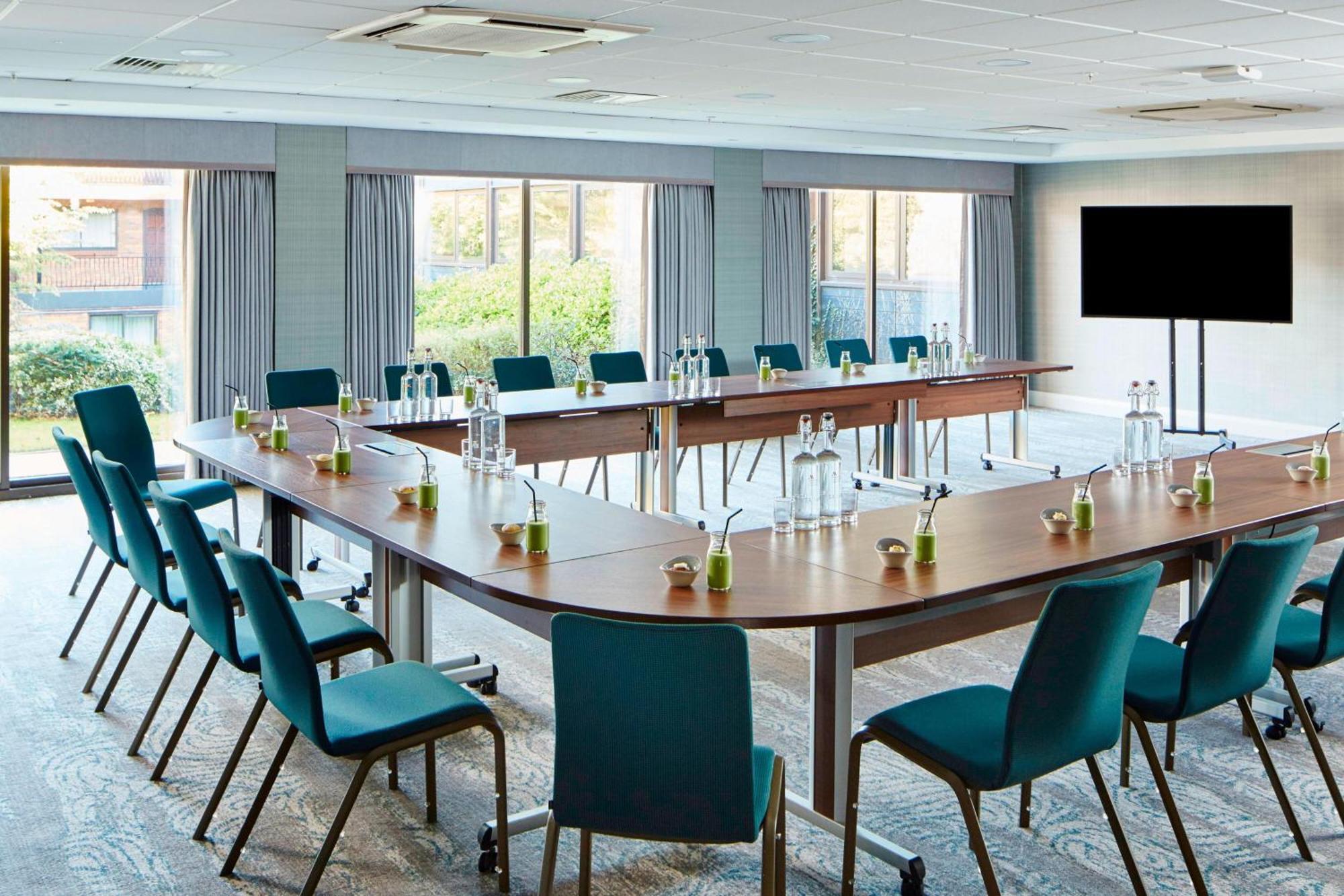 Delta Hotels By Marriott Manchester Airport Hale  Εξωτερικό φωτογραφία