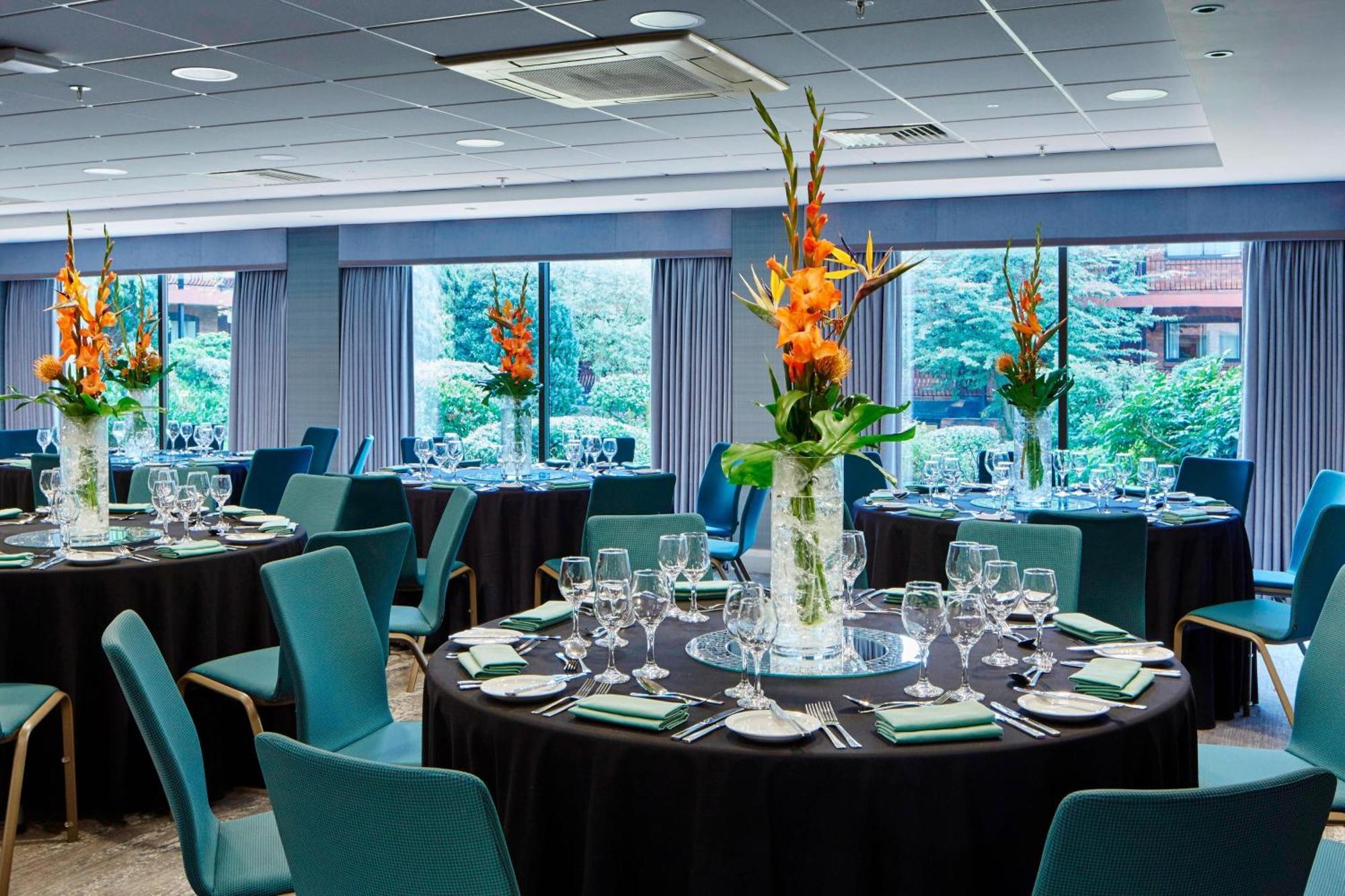 Delta Hotels By Marriott Manchester Airport Hale  Εξωτερικό φωτογραφία
