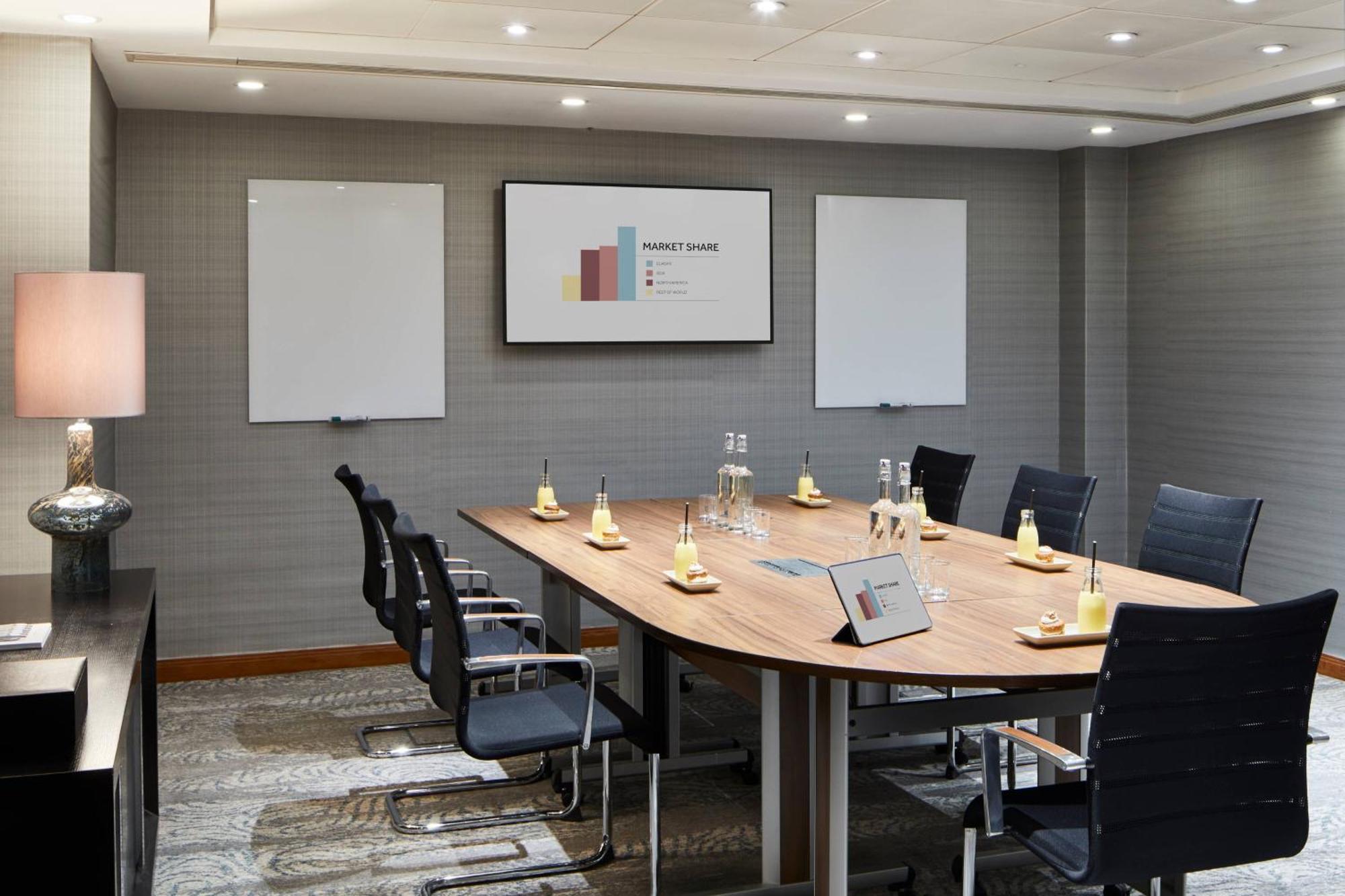 Delta Hotels By Marriott Manchester Airport Hale  Εξωτερικό φωτογραφία
