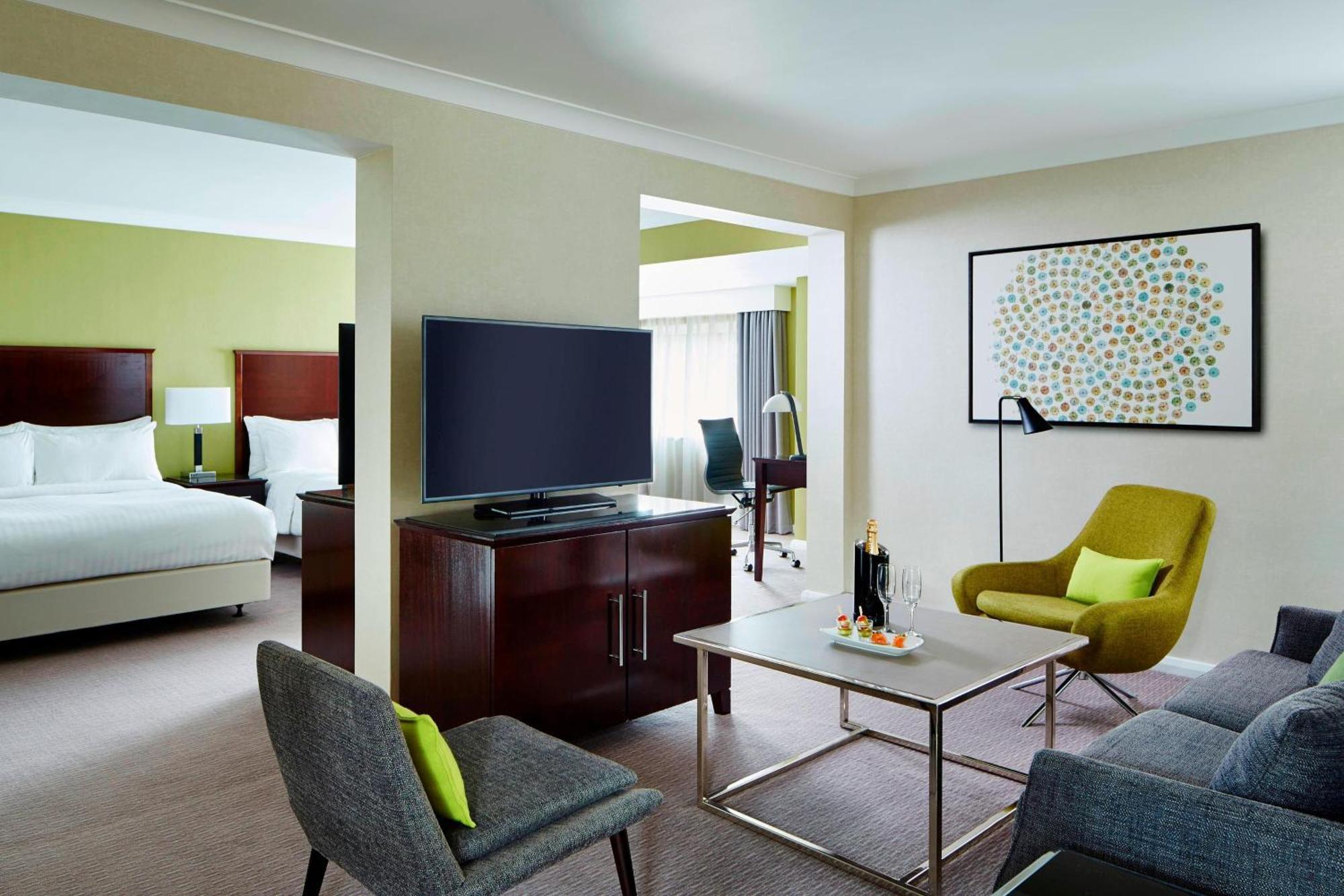Delta Hotels By Marriott Manchester Airport Hale  Εξωτερικό φωτογραφία