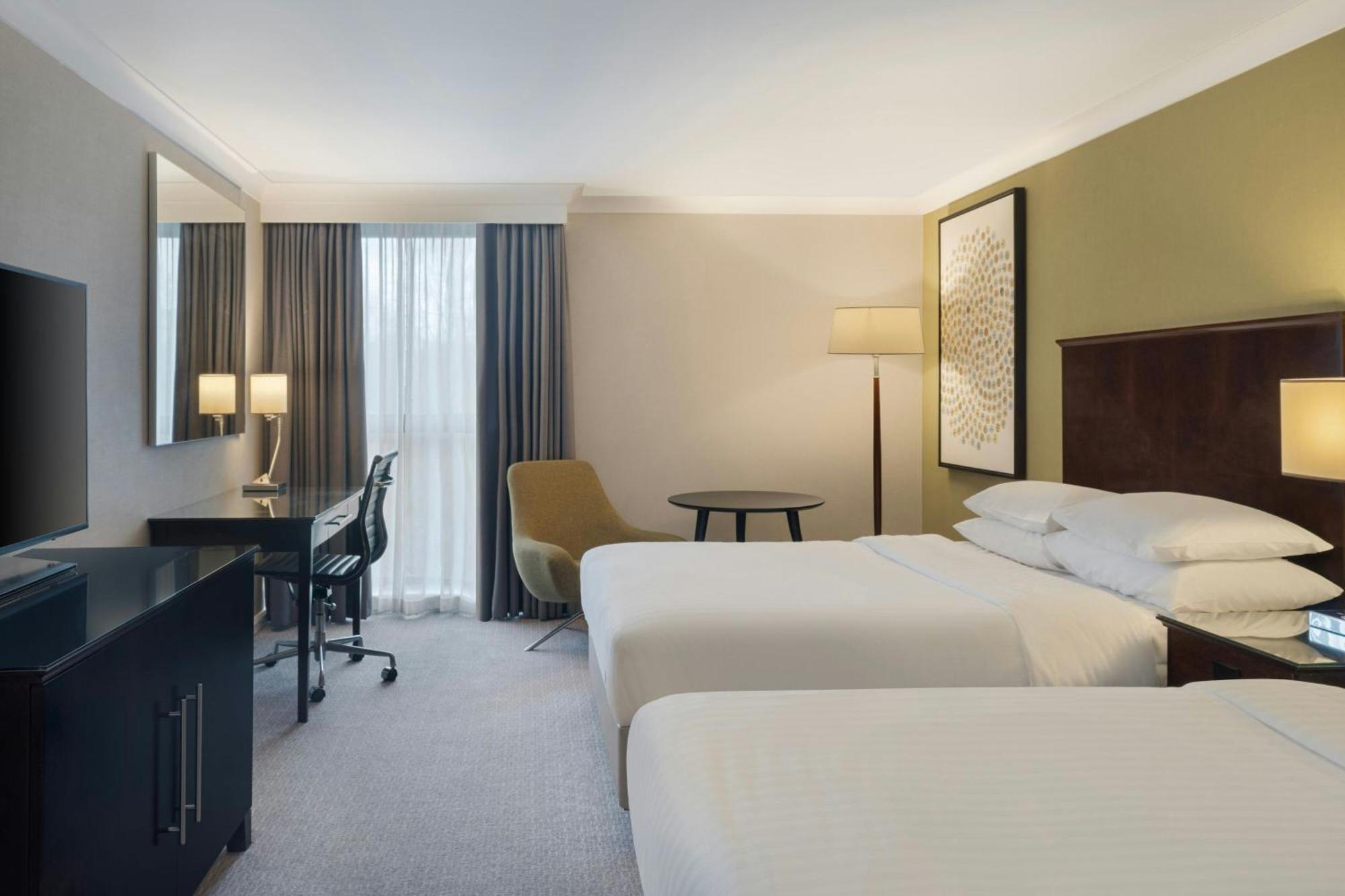Delta Hotels By Marriott Manchester Airport Hale  Εξωτερικό φωτογραφία