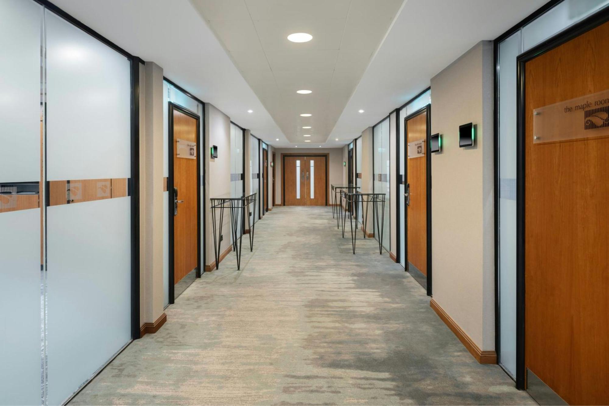 Delta Hotels By Marriott Manchester Airport Hale  Εξωτερικό φωτογραφία