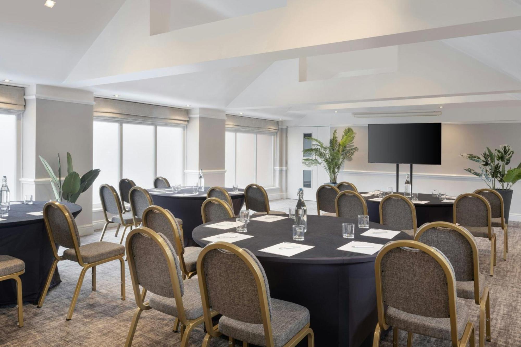 Delta Hotels By Marriott Manchester Airport Hale  Εξωτερικό φωτογραφία